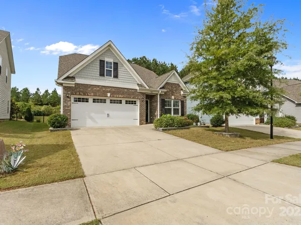 515 Stickley Pl, Lancaster, SC 29720
