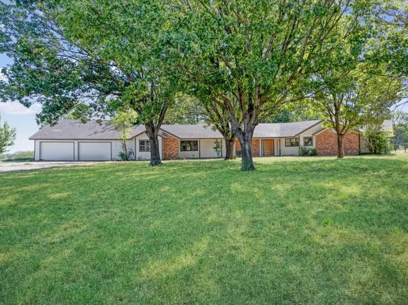 5292 Preston Rd, Denison, TX 75020
