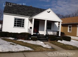 1117 College St, South Bend, IN 46628