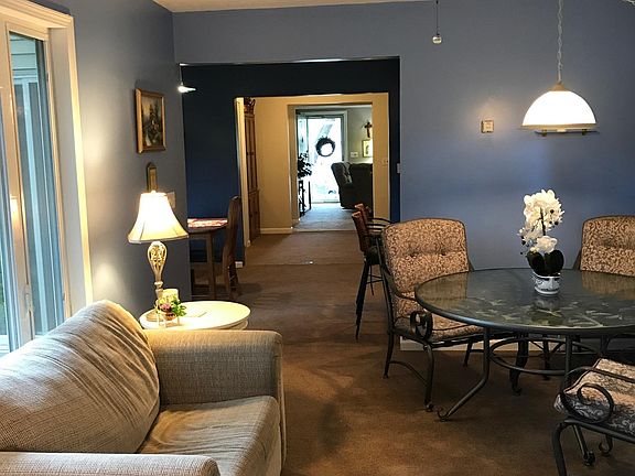 2nd image of 2226 Breezewood Dr