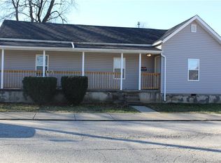 823 Wood Ave, Jeffersonville, IN 47130