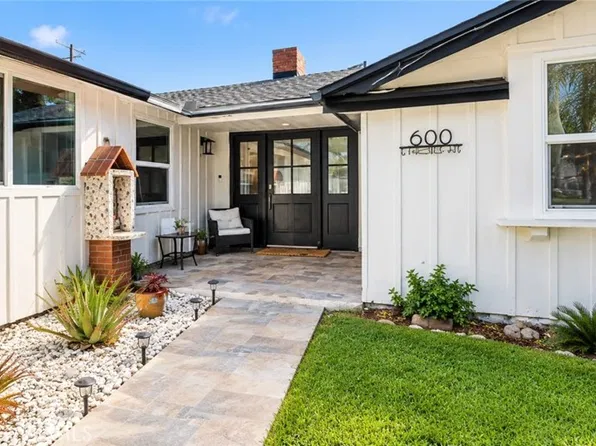 600 E Pinehurst Ave, La Habra, CA 90631