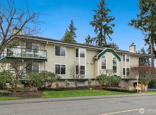 609 7th N #B304, Edmonds, WA
