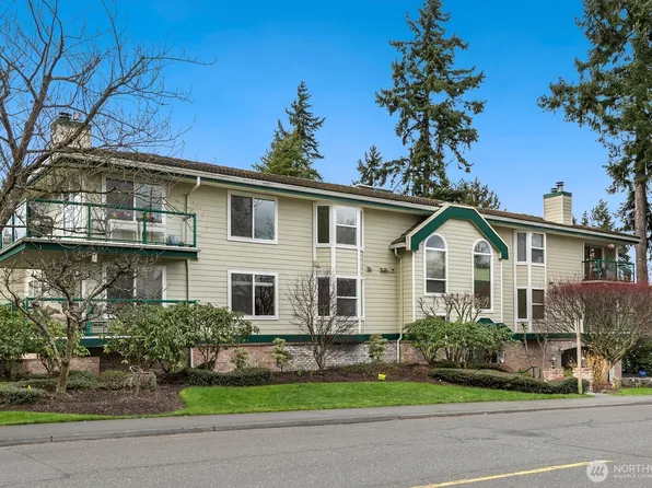 609 7th N #B304, Edmonds, WA 98020