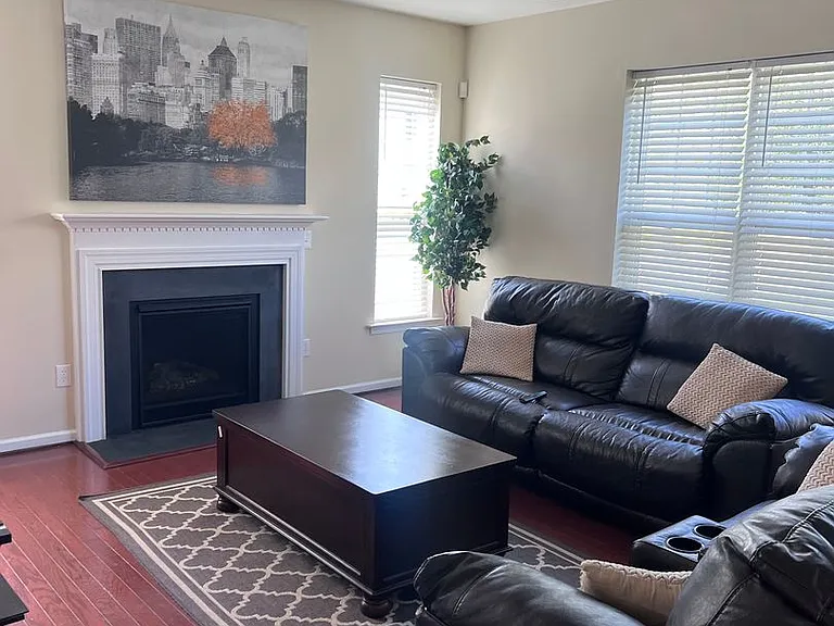 13 Hampshire Glen Pkwy — Photo 13