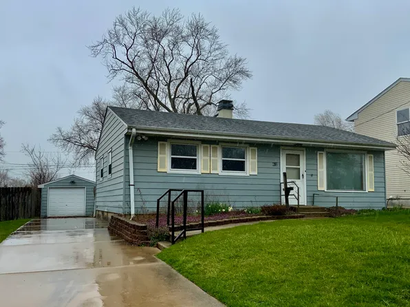 622 Oakwood Ave, Aurora, IL 60505