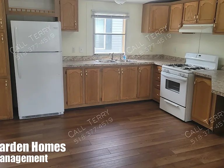 2941 Amsterdam Rd #10 — Photo 1