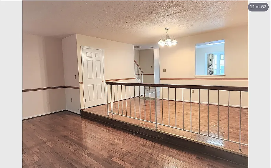 3 bed, 2.5 bath, 1445 sqft, $2,695 — Photo 2