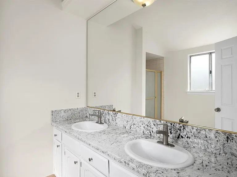4337 W Palo Alto Ave — Photo 16