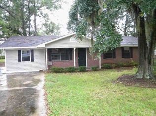 112 Spruce Rd, Brunswick, GA 31525