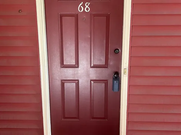 68 Crosspointe Dr, East Brunswick, NJ 08816