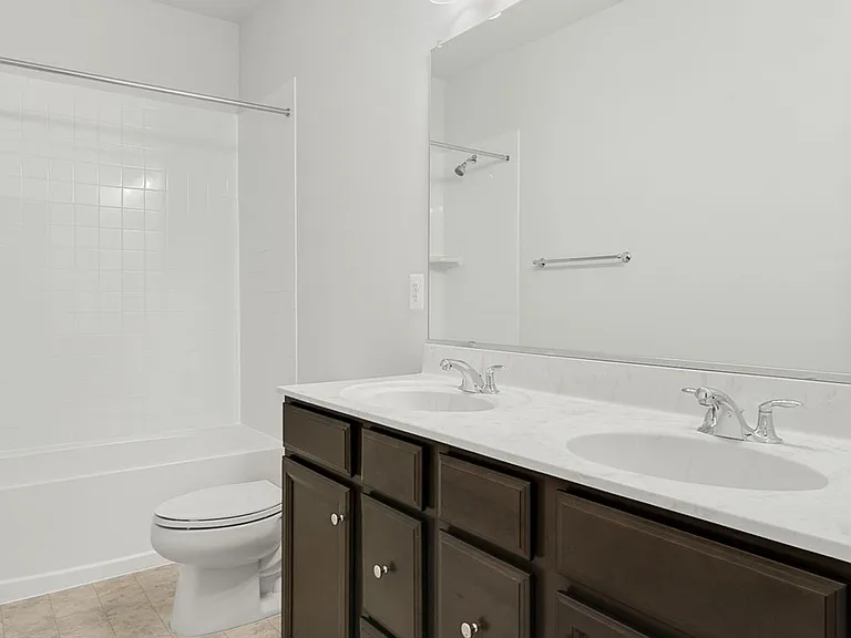 2nd Bathroom