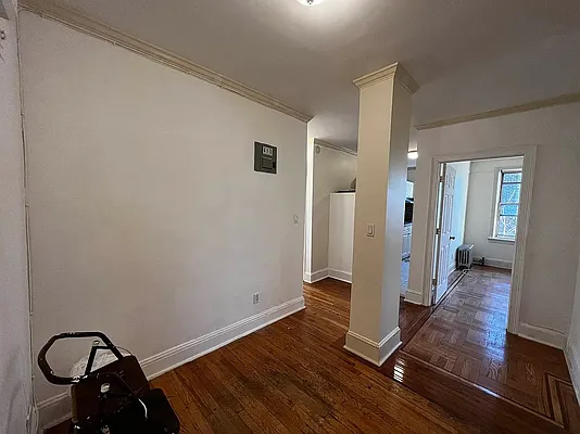 Rented by City Connections Realty | media 3