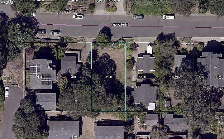 2nd image of 1539 N Lincoln St