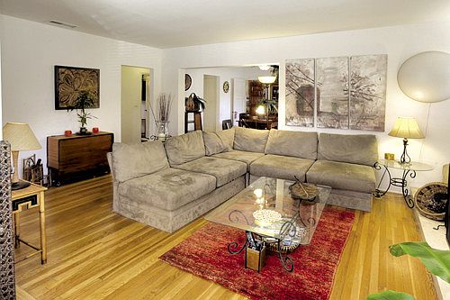 5th image of 1108 Olive St