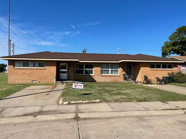 1050-1052 Warner, 1050 Warner Rd #1052, Great Bend, KS 67530