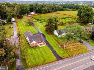 1159 Lebanon Rd, Manheim, PA 17545