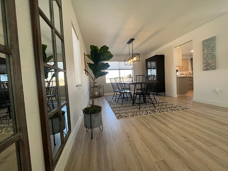 Loma Verde Dr — Photo 35