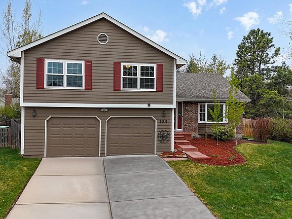 3rd image of 1101 Mansfield Dr