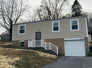 250 Kepple Rd, Leechburg, PA 15656