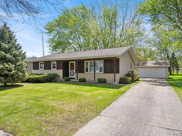 560 Thomas St, Fond Du Lac, WI 54935