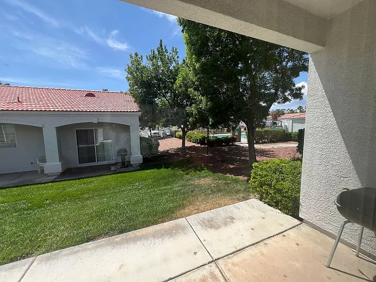 8791 Crystal Port Ave — Photo 4