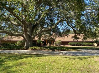 580 Fairview Dr, Berwick, LA 70342