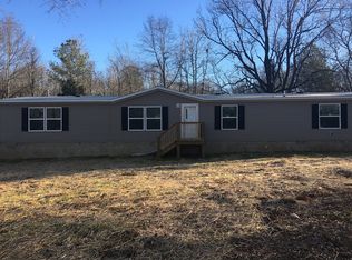114 Valley Rd, Colbert, GA 30628