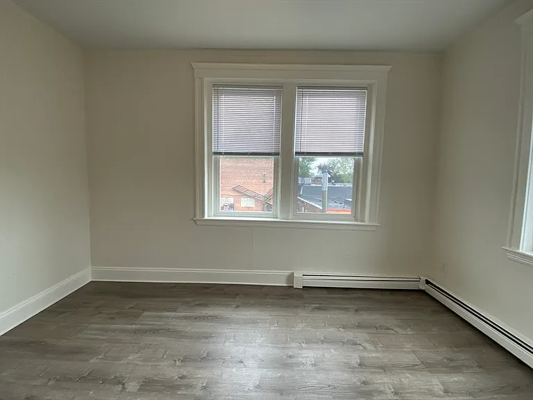8 Kenwood St #5 — Photo 12