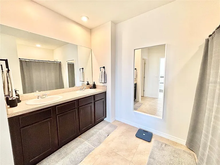 2371 Brassie Ct — Photo 18