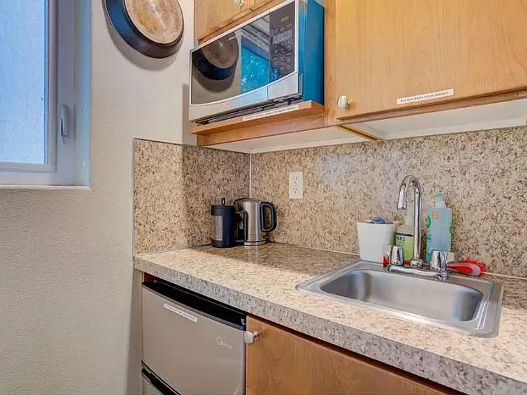 Soleil Apartments — Photo 53