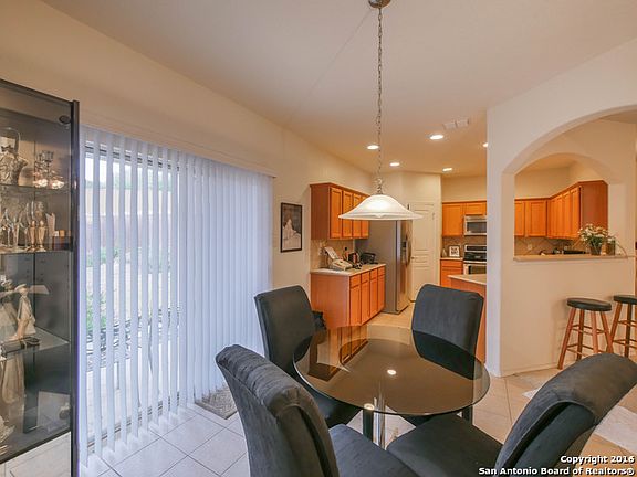 4th image of 26919 Villa Toscana
