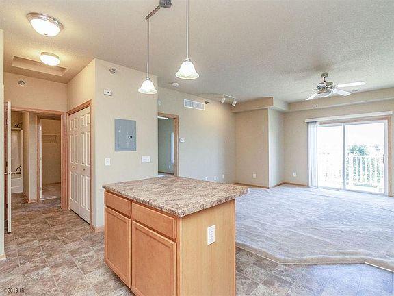 2nd image of 1805 SW White Birch Cir Unit 8