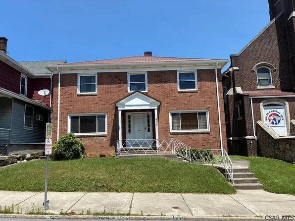 913 Graham Ave, Windber, PA 15963