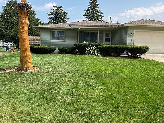 2nd image of 623 S Augres River Dr