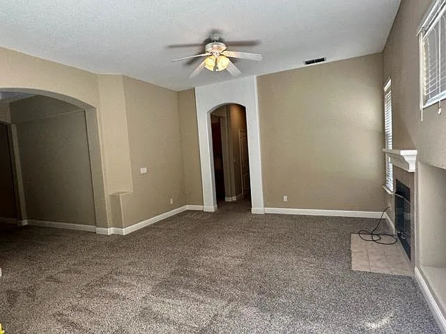 1069 Galston Dr — Photo 9