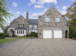 19 Southfield Ct, Needham, MA 02492