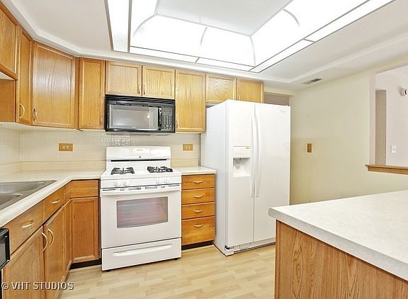 4th image of 1480 Jefferson St APT 207