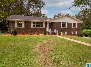800 3rd Avenue Cir, Pleasant Grove, AL 35127