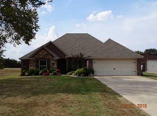 1205 S Coker St, Greenwood, AR 72936