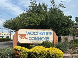 1104 Woodbridge Commons Way BLDG 11 #1104, Woodbridge Twp., NJ 08830
