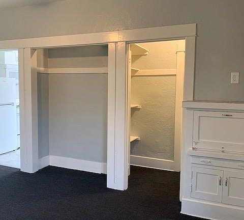 5th image of 1919 E 4th St APT B