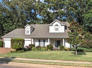 4702 Molsonwood Dr, Bartlett, TN 38135
