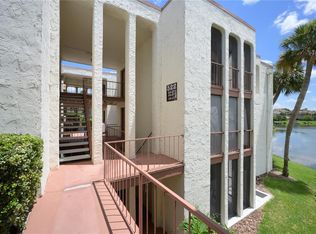 522 Orange Dr APT 36, Altamonte Springs, FL 32701