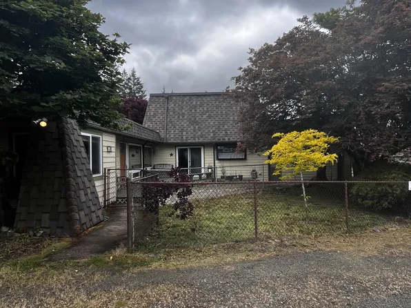 146 Hawthorne Ln, Shelton, WA 98584