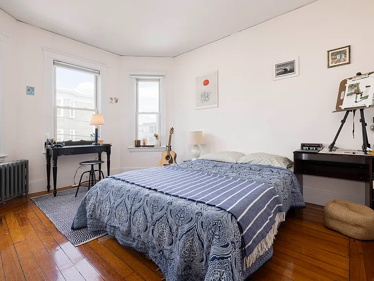20 Waldo Ave #2 — Photo 3