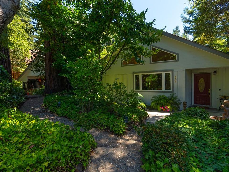1st image of 566 Debbie Dr