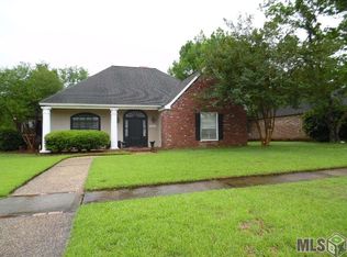 4394 Rose Garden Cir, Zachary, LA 70791