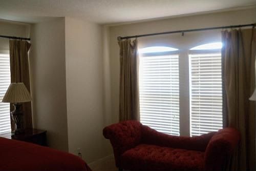 4th image of 4510 Stella St