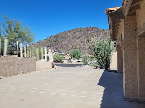 5th image of 26603 N 59th Ln